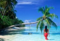 TOP 10 Spectacular Islands in The World