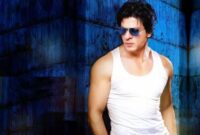 Top 10 Hottest Bollywood Actors